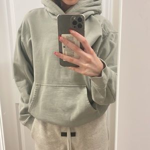 Mint green aritzia perfect hoodie